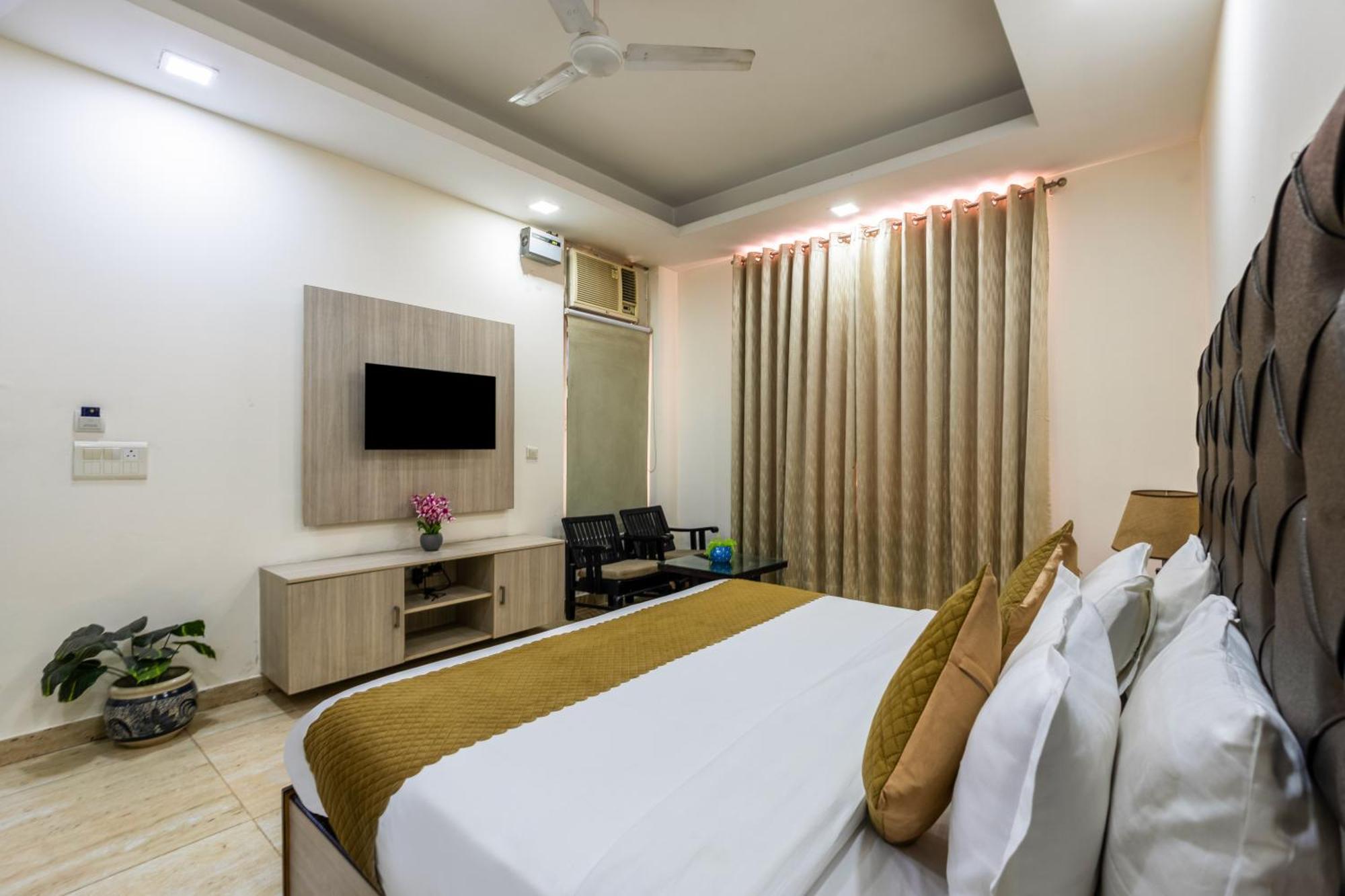 Kabul Hotel By Nexhub Palace - Medanta Gurgaon Extérieur photo
